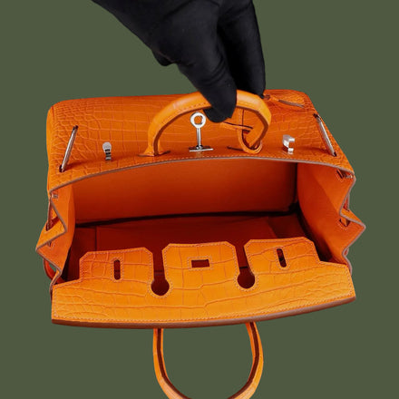 Load image into Gallery viewer, Arancio Ducale Nile Crocodile Leather Tote