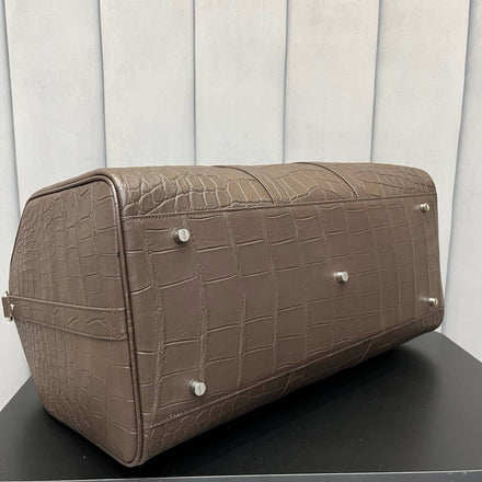 Load image into Gallery viewer, Tortora Imperiale Crocodile Leather Travel Bag
