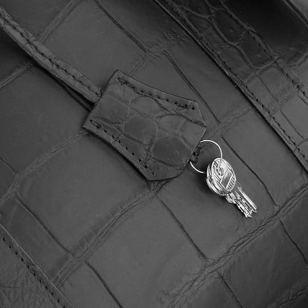 Load image into Gallery viewer, Nero Imperiale Crocodile Leather Travel Bag
