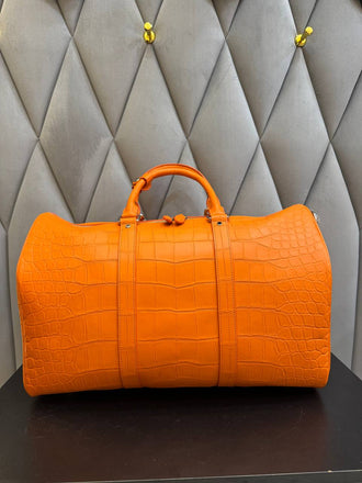 Load image into Gallery viewer, Arancio Imperiale Crocodile Leather Travel Bag
