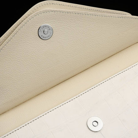 Load image into Gallery viewer, Perla Imperiale Crocodile Leather Clutch

