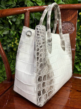 Load image into Gallery viewer, Perla Imperiale Crocodile Leather Tote
