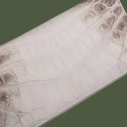 Load image into Gallery viewer, Himalayan Pearl Nile Crocodile Leather Wallet
