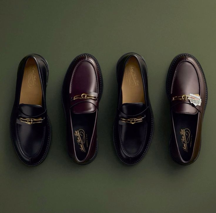 GENTLEMAN'S